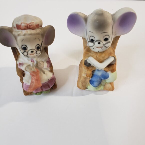 Adorable Vintage Grandma and Grandpa Mouse Porcelain Figurines Anthropomorphic - Picture 1 of 6